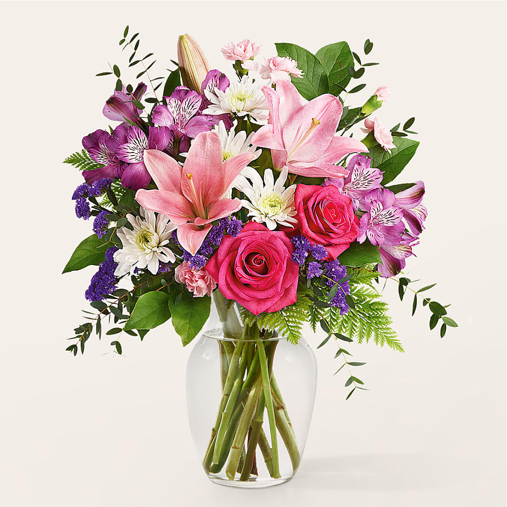 Lace & Pearls Bouquet – Portage Florals, Portage PA