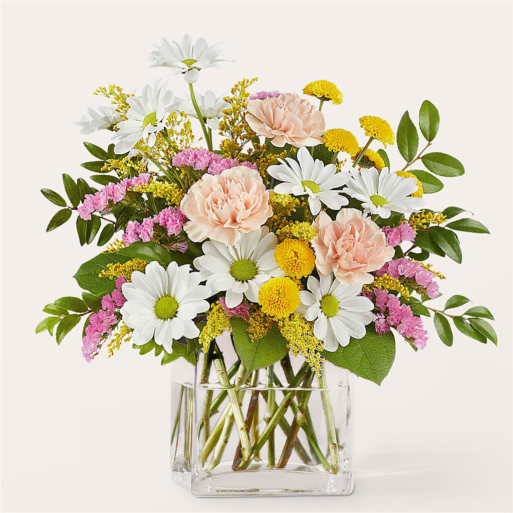 Country Cottage Bouquet – Portage Florals, Portage PA