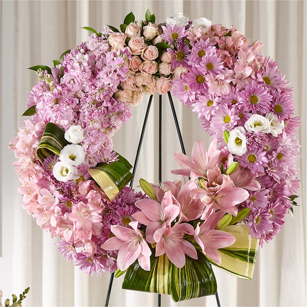 Gift of Warmth Wreath – Portage Florals, Portage PA
