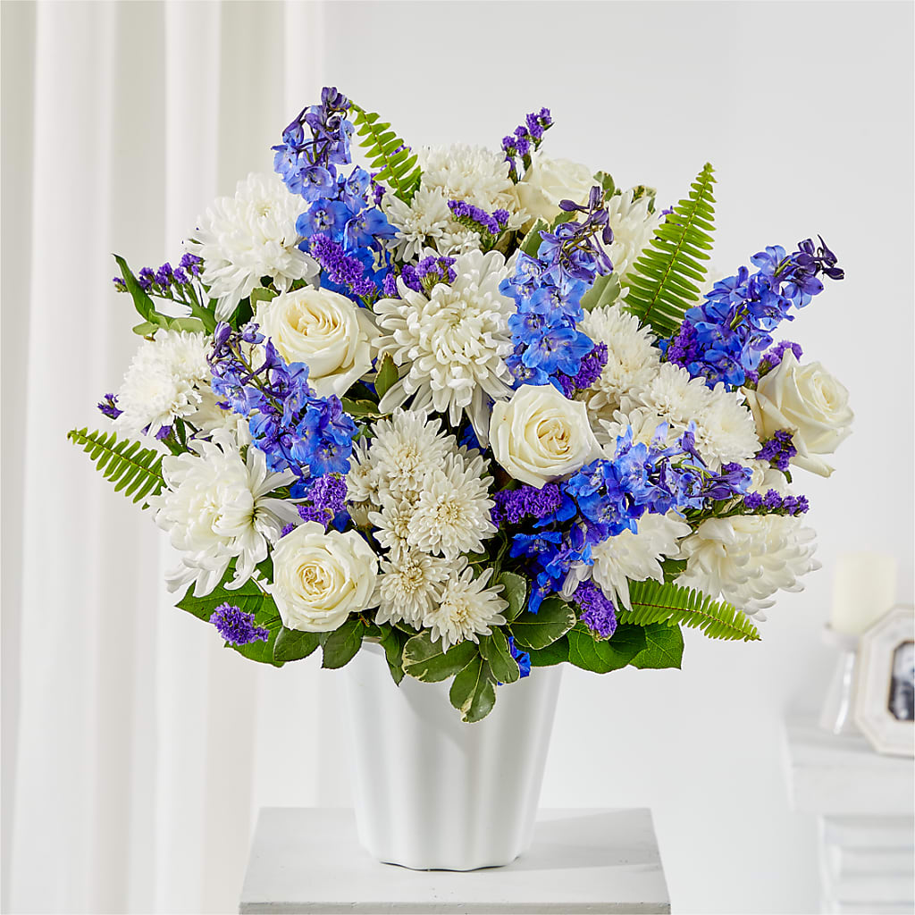 Hold Dear Tabletop Basket – Portage Florals, Portage PA