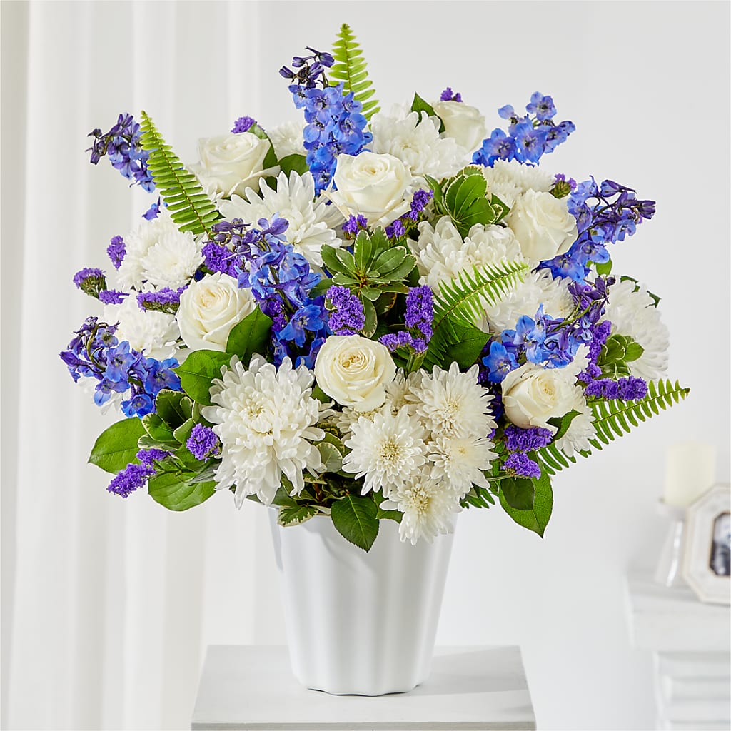 Hold Dear Tabletop Basket – Portage Florals, Portage PA