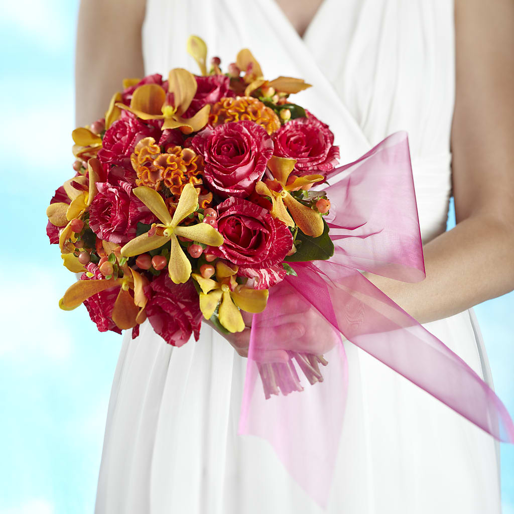 Brilliant Shades of Love Bouquet – Portage Florals, Portage PA