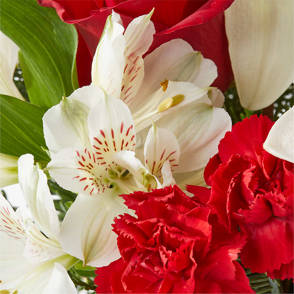 Holiday Season Bouquet –  Portage Florals, Portage PA