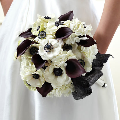 To Have and To Hold Bouquet –  Portage Florals, Portage PA